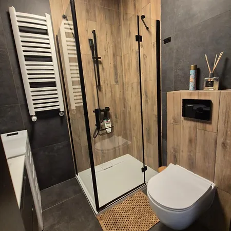 U Justyny - Szmaragd Apartamento